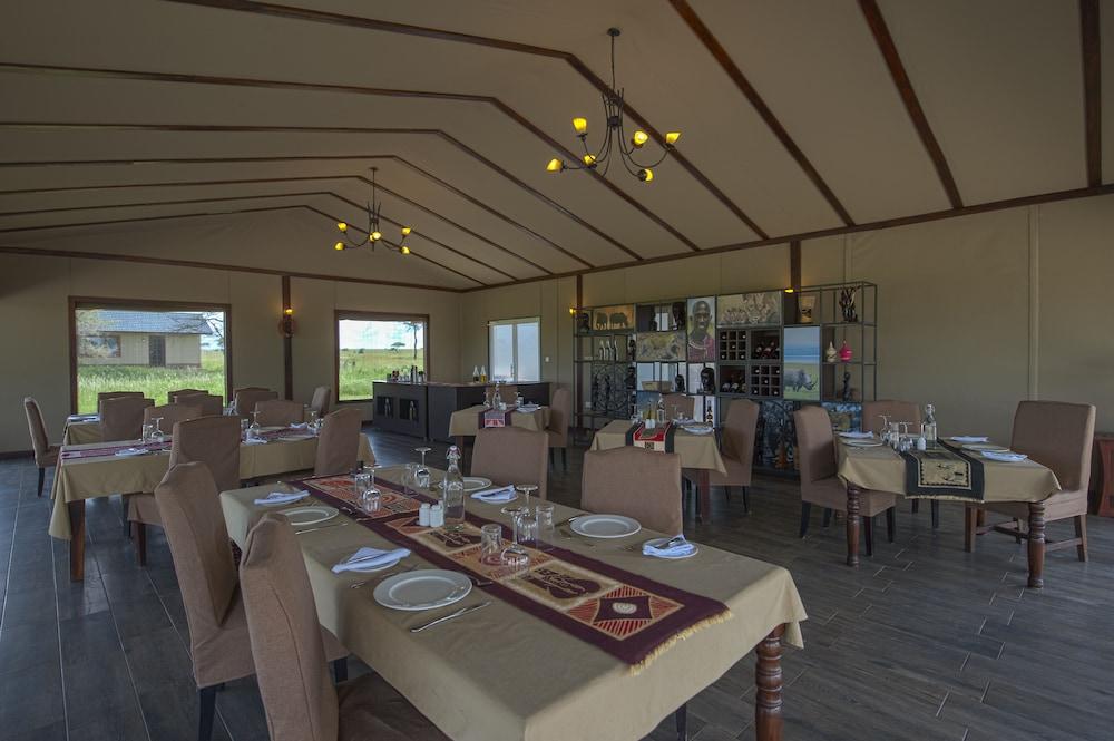 Karibu Camps And Lodges Sametu Camp Serengeti Robanda Kültér fotó